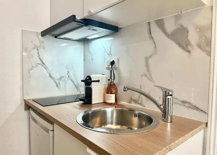 142 Anceau - Cosy Center Apartment *